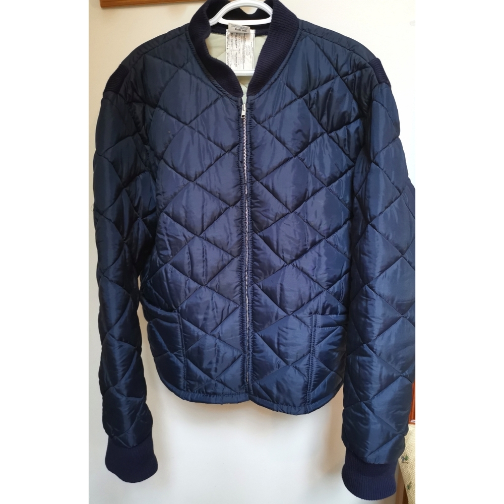 Men's Navy Quilted Puffer Jacket